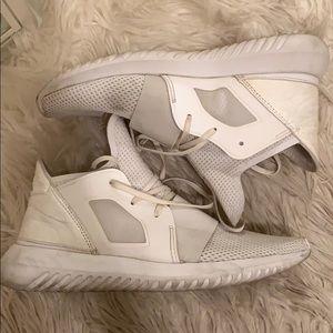 Women’s size 8 adidas shoes